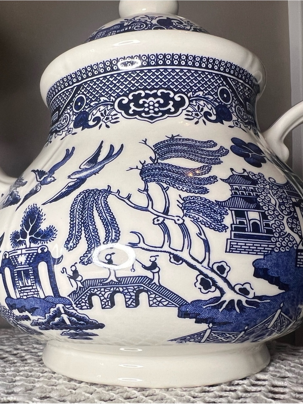 Vintage Churchill Blue Willow Teapot with Lid Staffordshire England